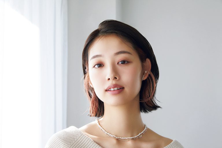 ウェットヘアのスタイリング