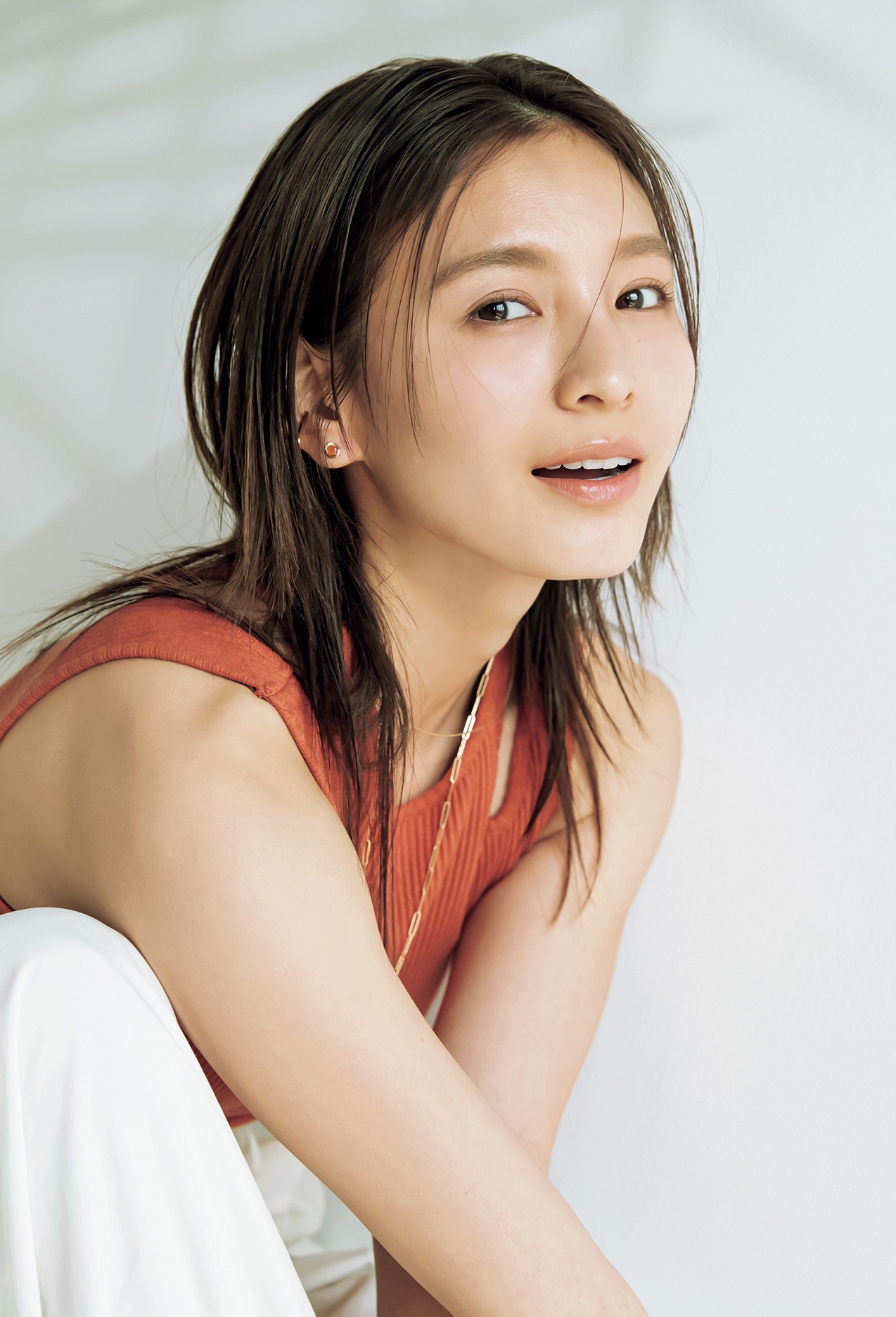 ⑤色素薄い系のミルクティー眉で涼しげに！
