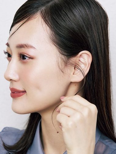セミロングヘアアレンジ