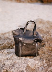 【使い勝手抜群♪】サンローラン バッグ ギフトにも♡ 全2色☆すぐ届く♪Saint Laurentロゴフリース トートバッグYSL