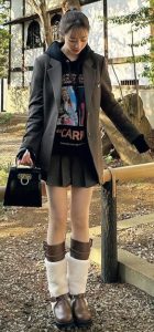 SLY MICHIX leather JACKET 中町綾着用