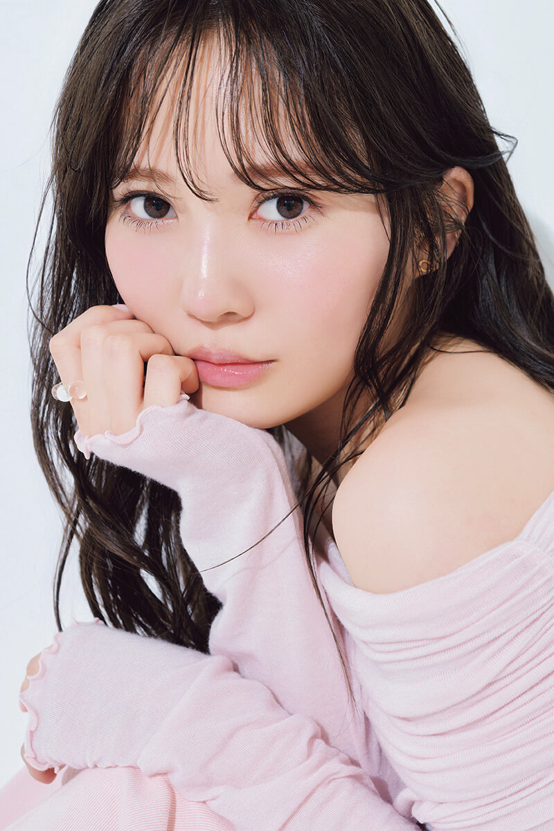 加藤史帆(日向坂46)｜ファースト写真集6月20日発売｜タワレコ