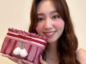 ジルスチュアート・クリスマスコフレ2024】 11／1発売・大人気
