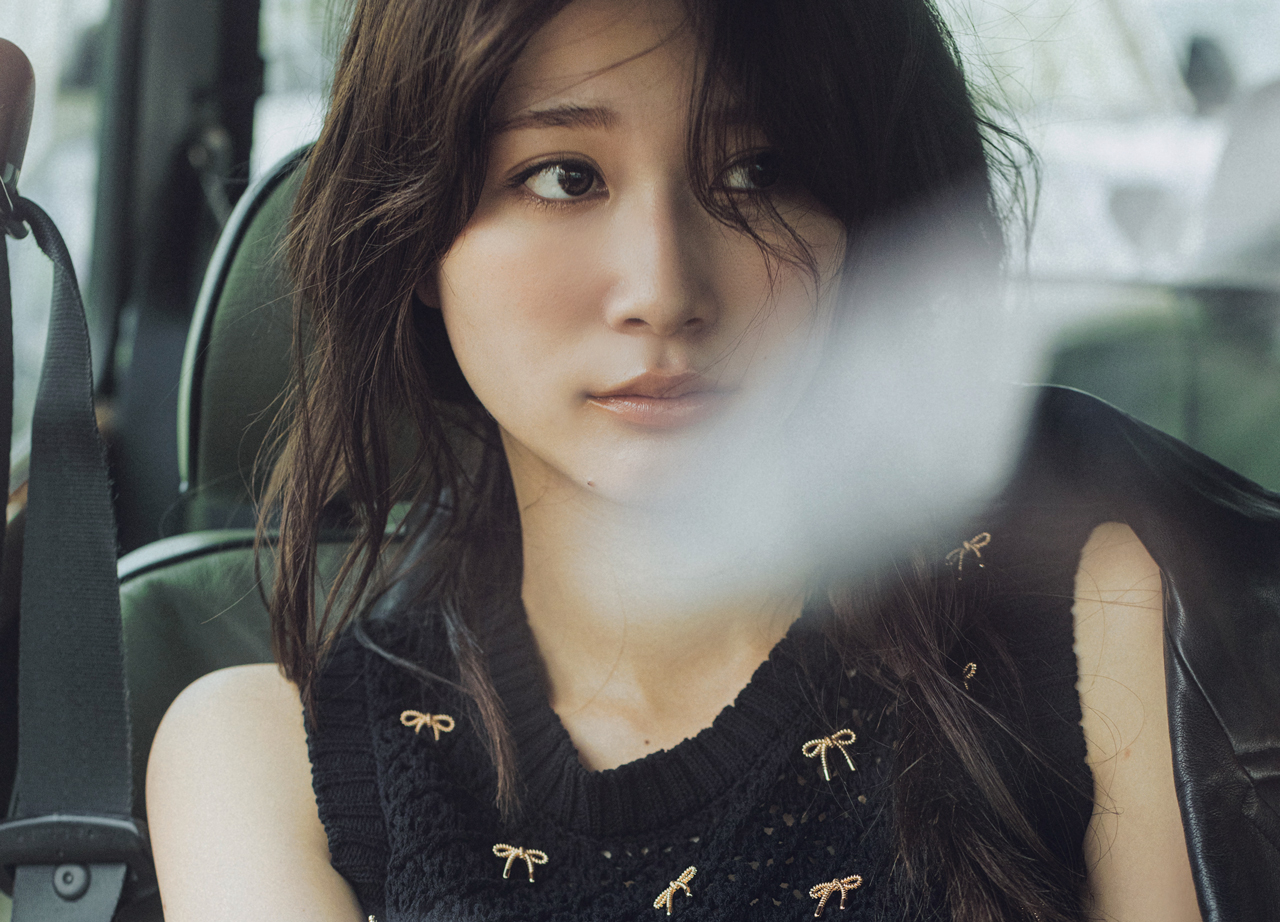 10／19のコーデ】めるるがお手本♡秋のリボンコーデは“プチサイズ”が