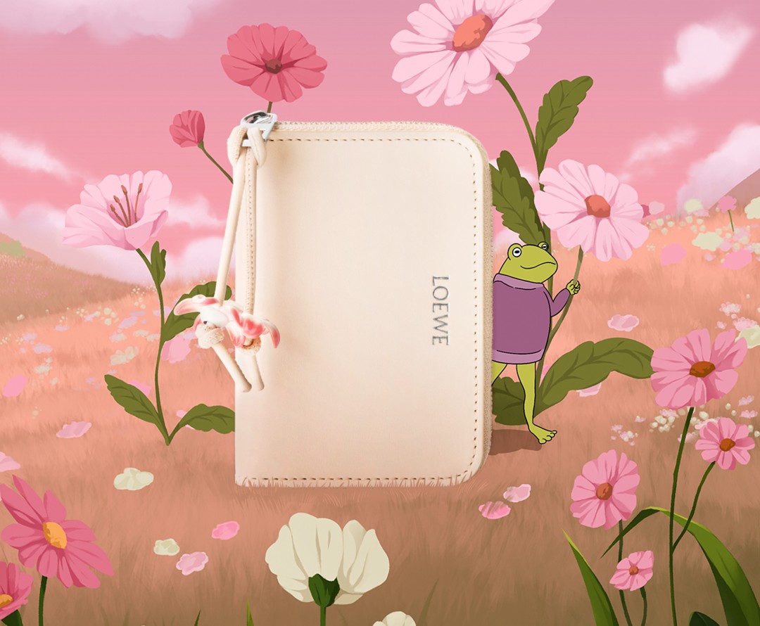 ⭐︎LOEWE三つ折り財布⭐︎美品⭐︎一粒万倍日⭐︎ 一粒万倍日】「ロエベ」が日本限定デザインの財布を発売 3月10日