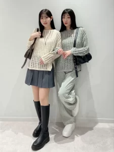 【特価】 GUの神服】を使ったシーン別「リンクコーデ3選」がかわいすぎ トップス