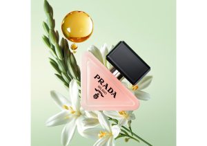PRADA ヘアミスト PRADA BEAUTY・7/2発売】あのパラドックスからブランド初の