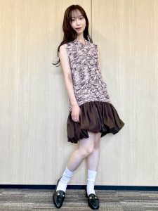 7　林佑香　L判　写真　120枚 h7444-294x220.jpg