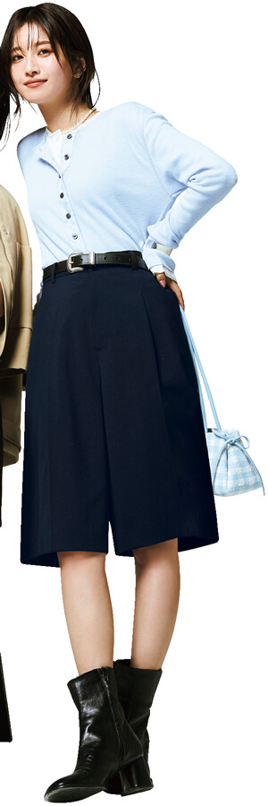 ハーフパンツ×タイトカーディガン